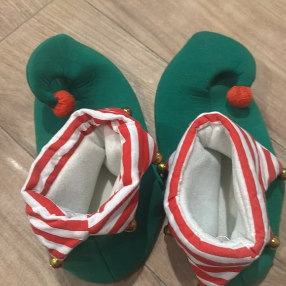 Jingle elf slippers - Picture 5 of 5
